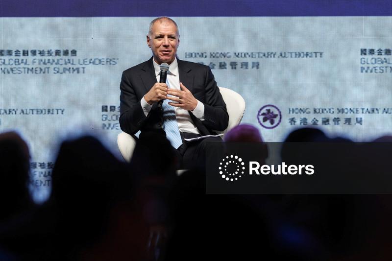 Ormuz pode se tornar “desnecessário” em cinco anos e ser substituído por novas rotas, diz CEO do HSBC
