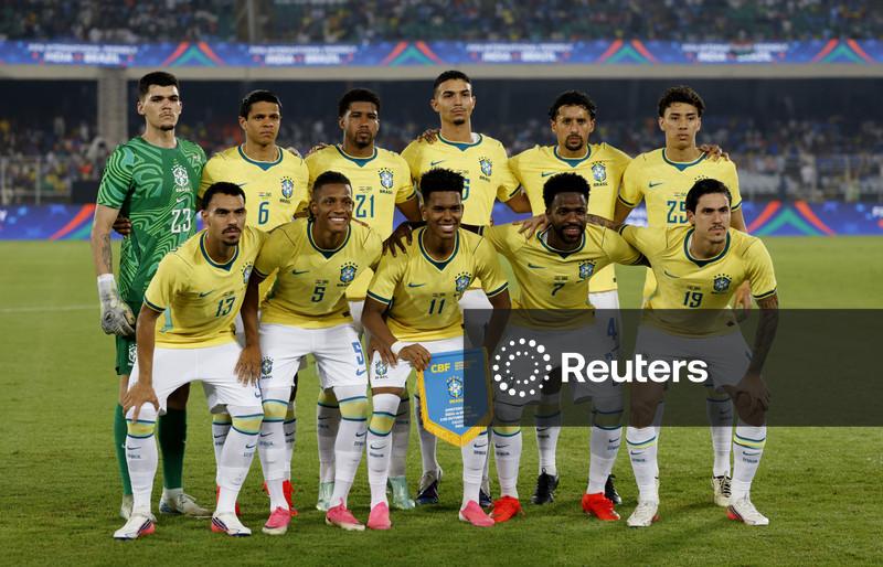 Ancelotti diz estar satisfeito após primeiros amistosos da nova seleção após Copa