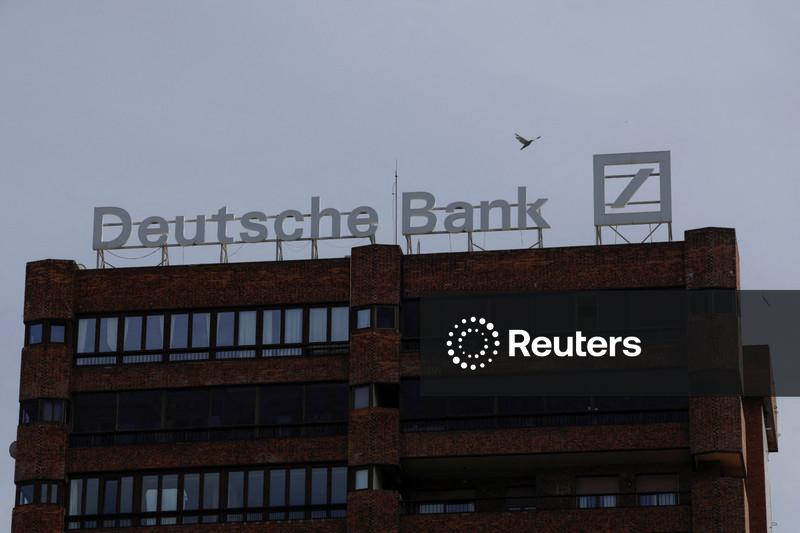 Lucro do Deutsche Bank supera previsões no 3º tri