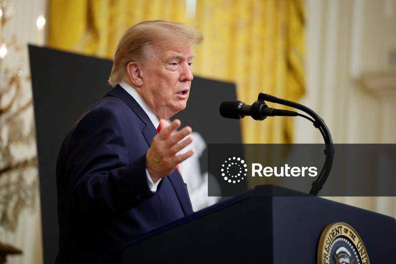 Trump diz que Rússia vai fornecer 300 mil toneladas de diesel imediatamente