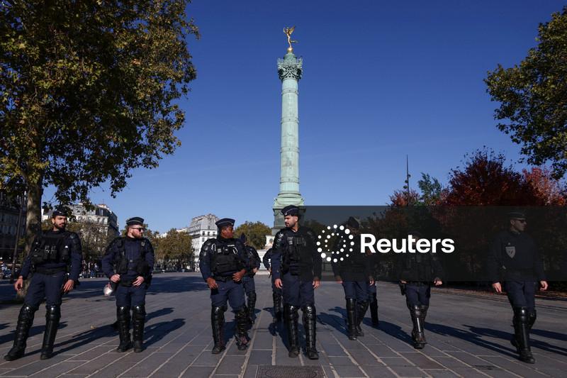 Participação em protestos na França foi menor do que nos sábados anteriores, diz governo