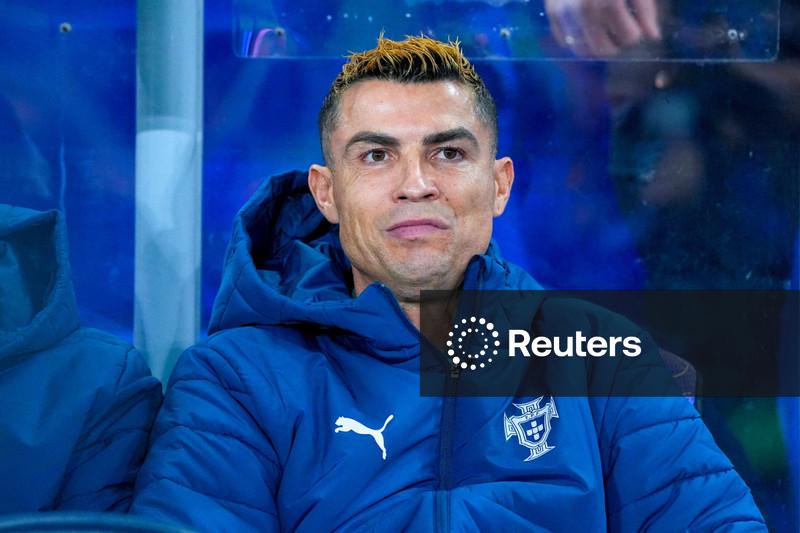 Jorge Jesus e presidente da federação tentaram impedir Cristiano Ronaldo de deixar seleção no aeroporto, diz Marca