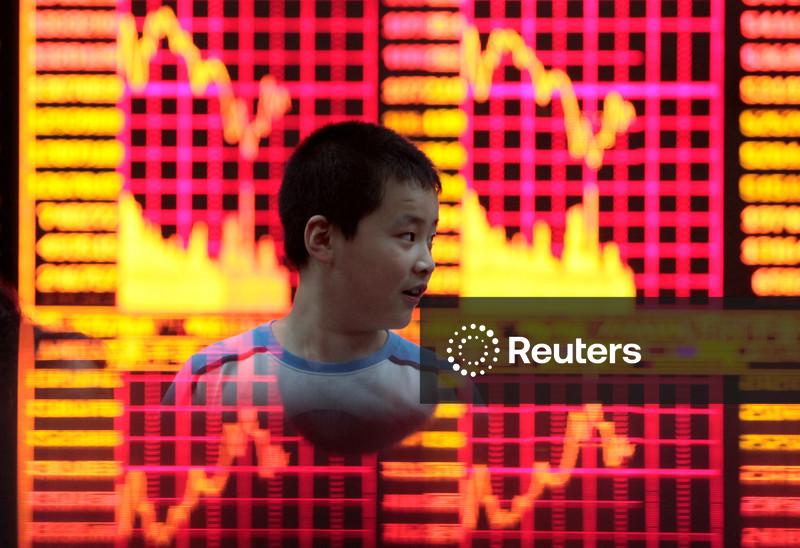 Ações chinesas caem; índice do setor de tecnologia atinge mínima de mais de um ano