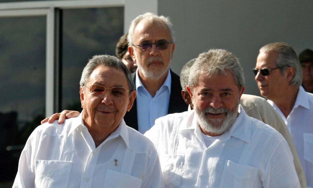 Justiça da Flórida manda prender Raúl Castro por derrubada de aviões em 1996