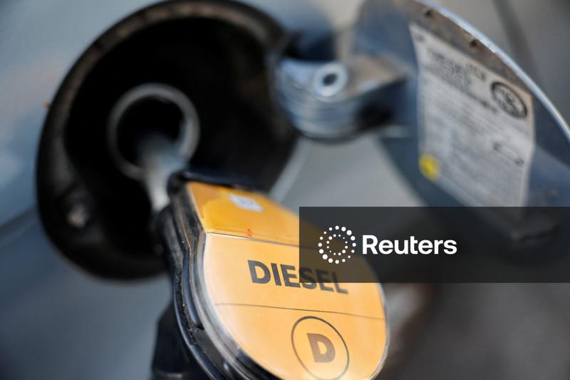 Europa concordou em liberar estoques de óleo diesel, diz Trump