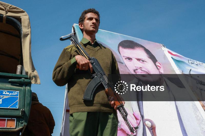 Houthis relatam ataque a instalação petrolífera no Iêmen após ordem de retirada da coalizão saudita