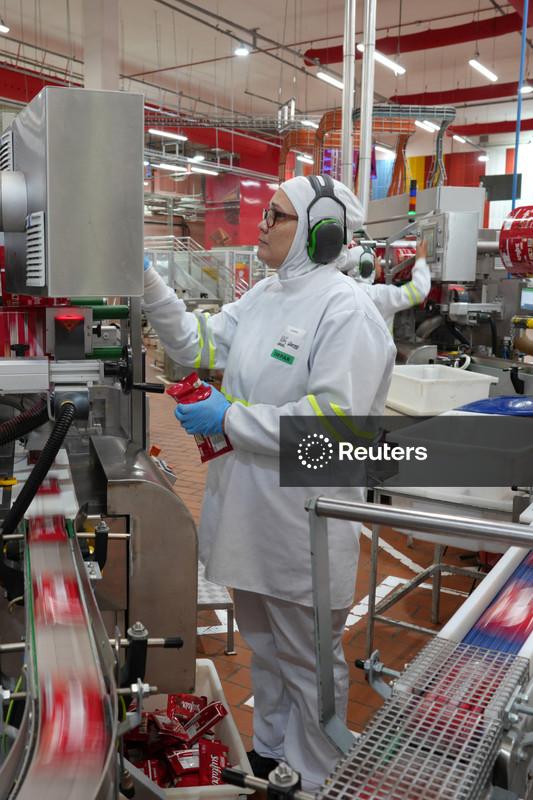 Contração da indústria no Brasil se intensifica em setembro com demanda fraca, mostra PMI