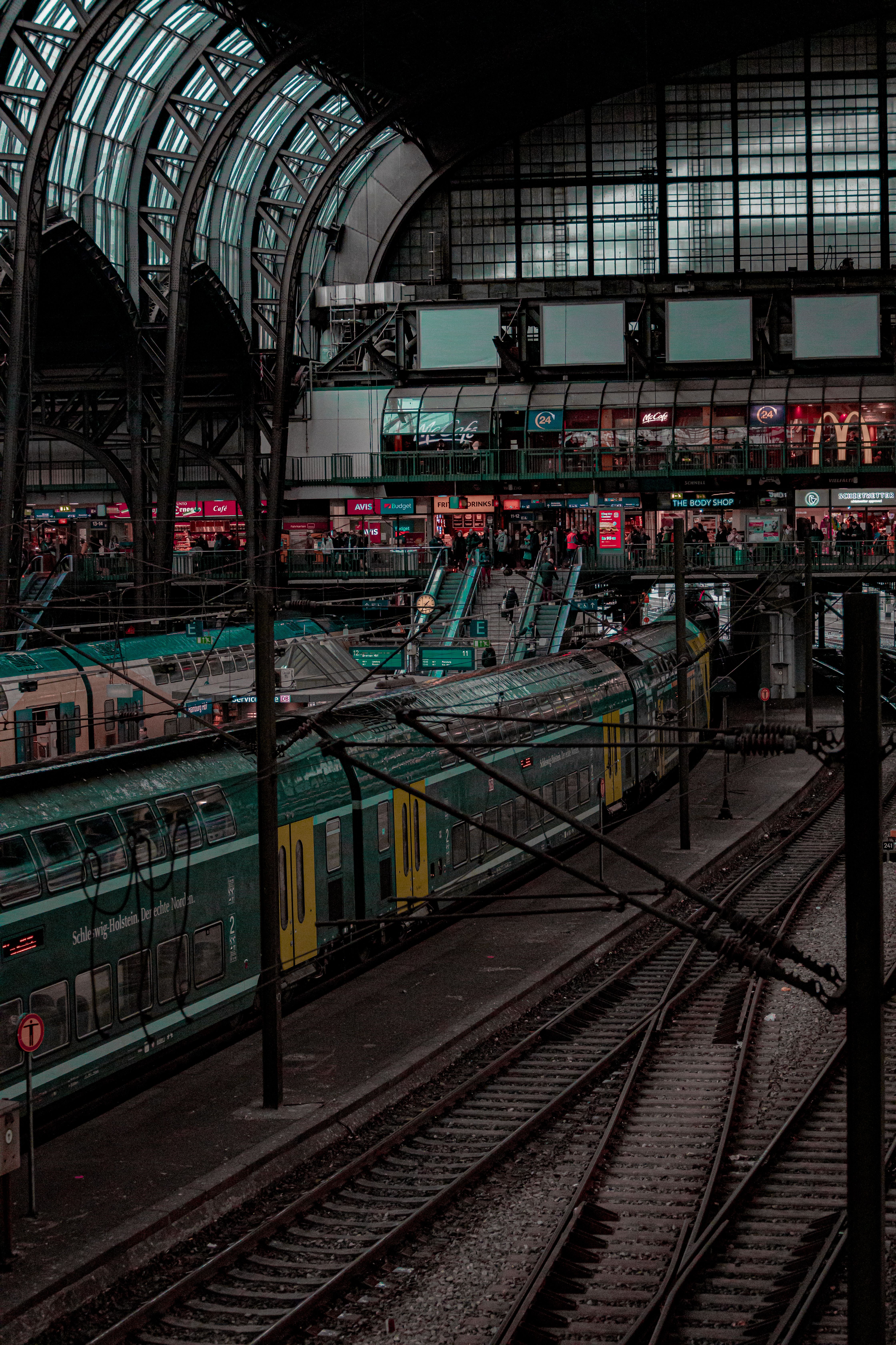 Linhas 8 e 9 da CPTM têm operação em via única até domingo