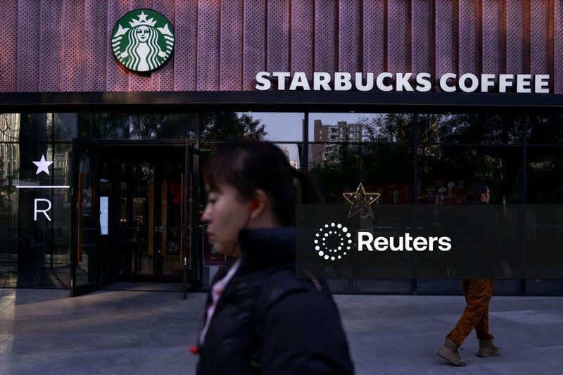 Starbucks é processada nos EUA por conta de bebidas proteicas "sem açúcar" 